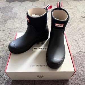 HUNTER Original Play Rain Neoprene Shaft Bootie, Black, Size 7